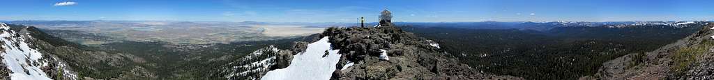 Thompson Peak summit pano
