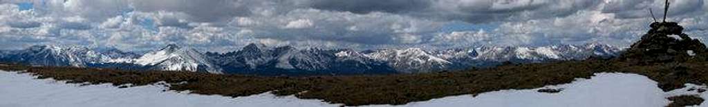Panorama featuring the summit...