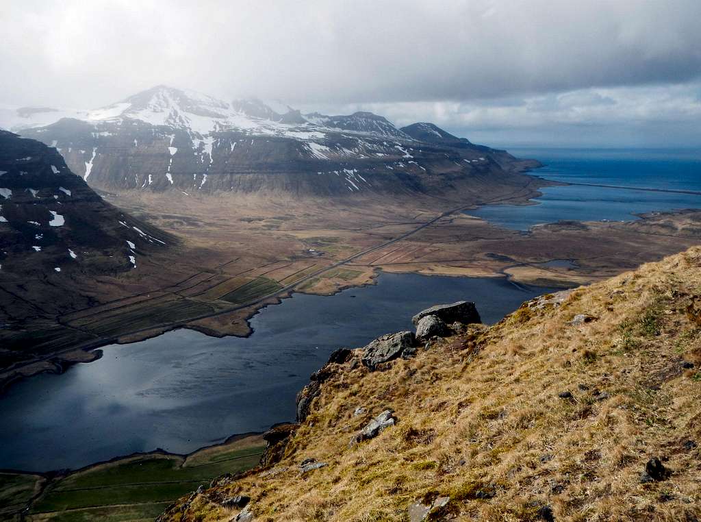 Kistufell Seen From Kirkjufell