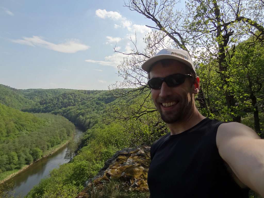 Sincerely yours (from the Umlauf cliff on the Thayatal trail)