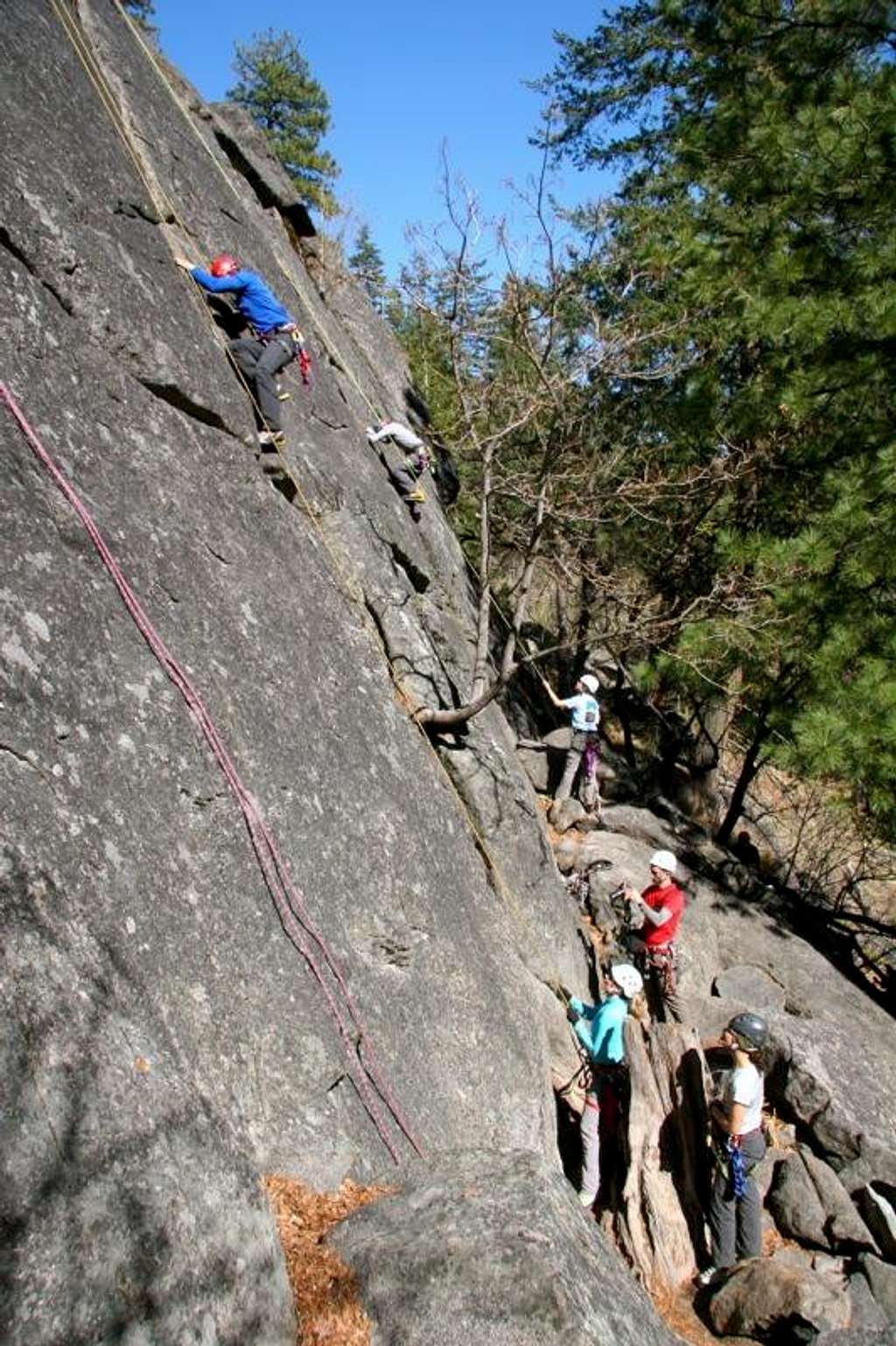 BOEALPS BCC rock climbing