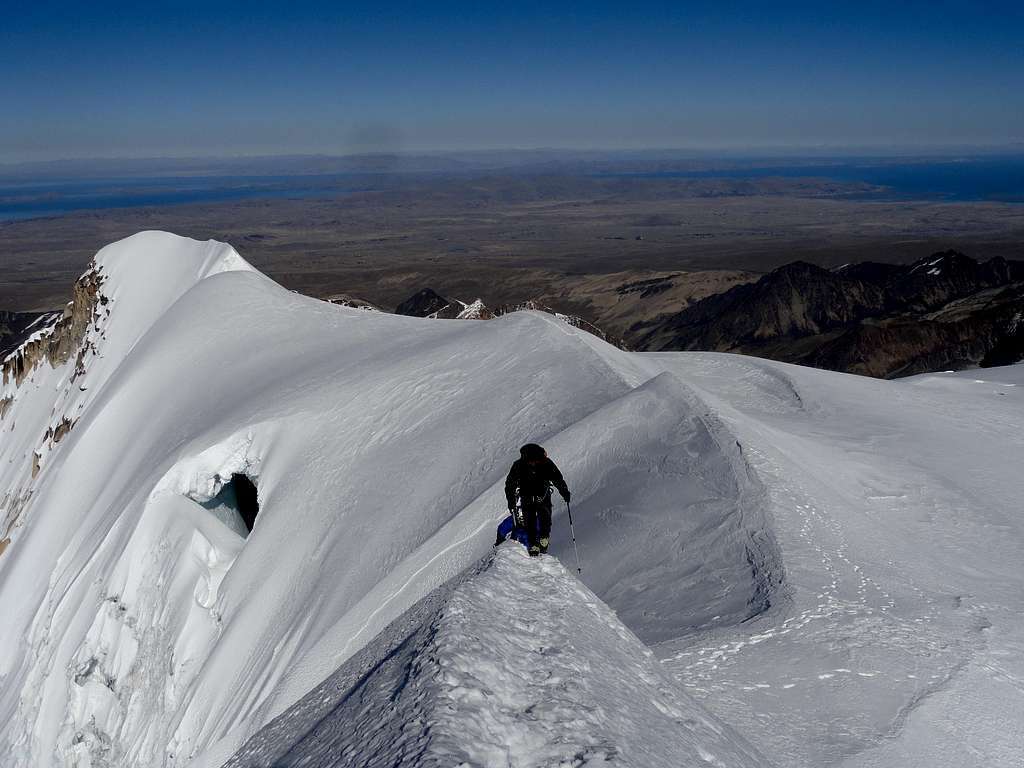 Chachacomani summit ridge
