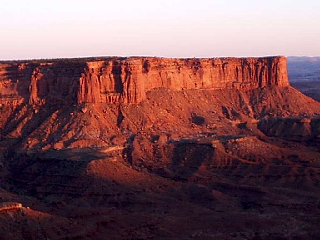 Canyonland Cliffs at Sunset Zoom
