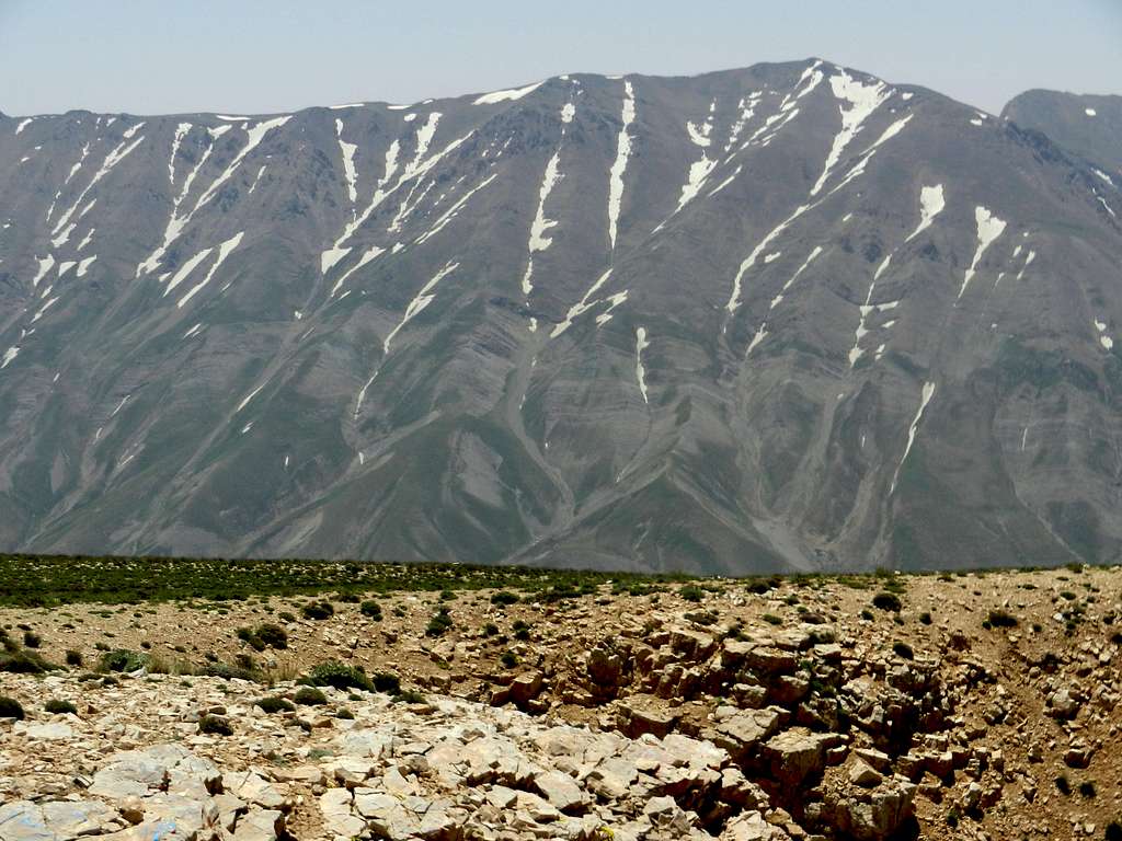 Looking SSE (Mt. Gharehdagh)