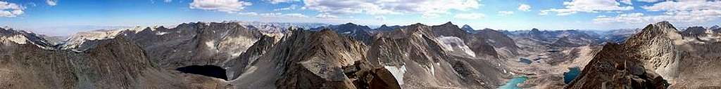Mt Wallace summit panorama