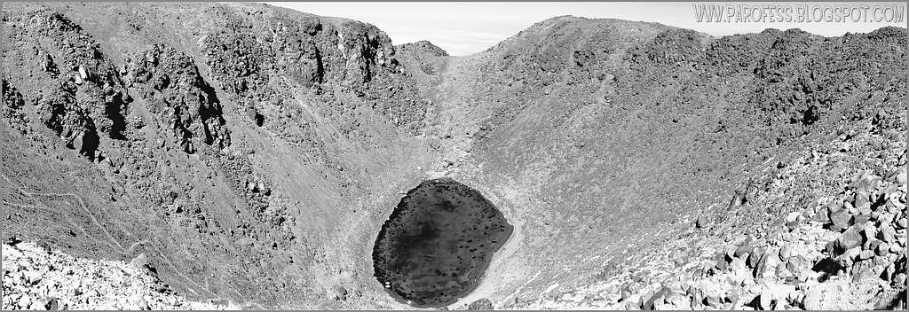 Licancabur crater panorama
