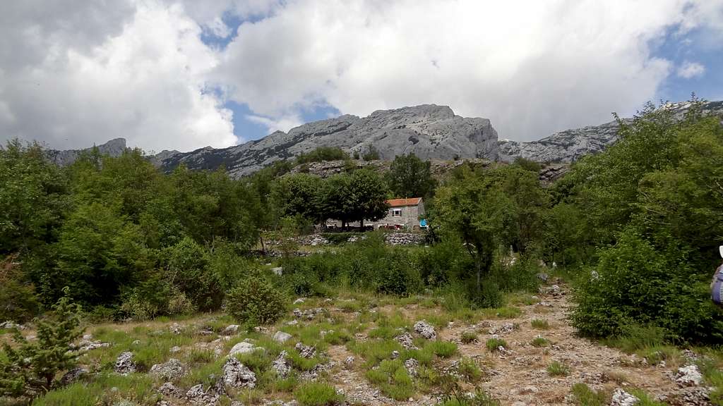 A meadow under Ramića dvori, third hut, offers wide open views to the whole Paklenica area