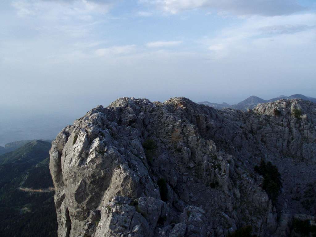 Portaris peak(1453m)
