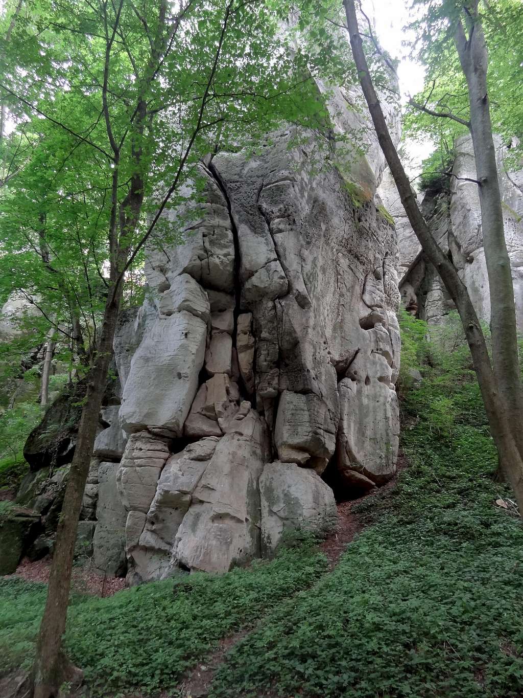 Rocks of Hruboskalsko