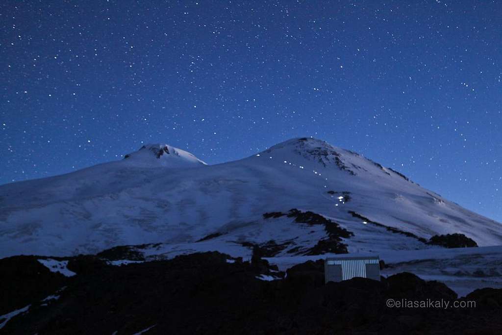 Elbrus at night