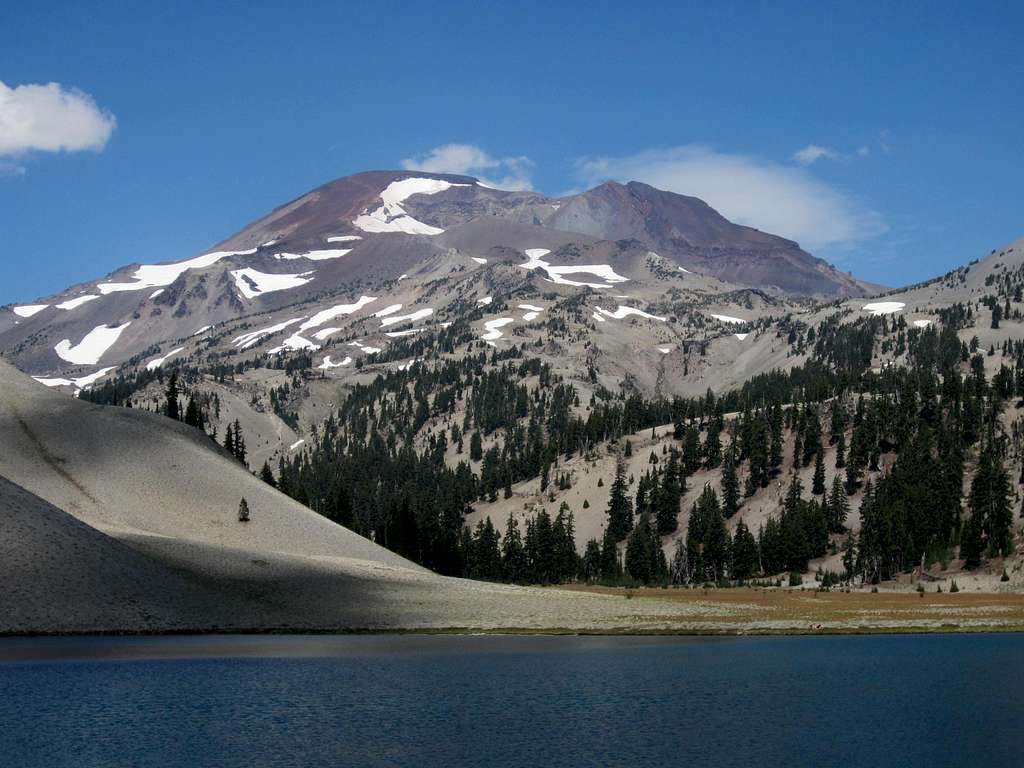 Moraine Lake looking at South Sister