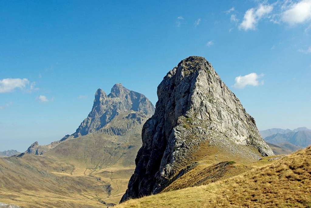 Midi d'Ossau and Pène de la Glère