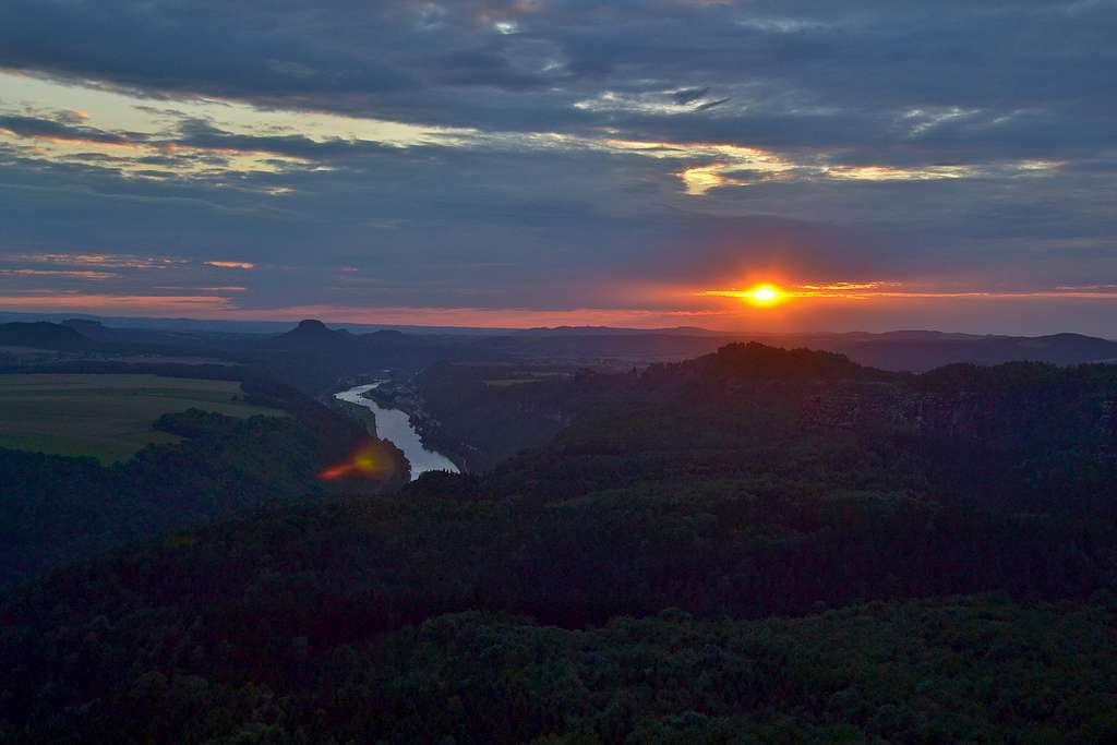 Sunset view from the Kipphornaussicht on Grosser Winterberg