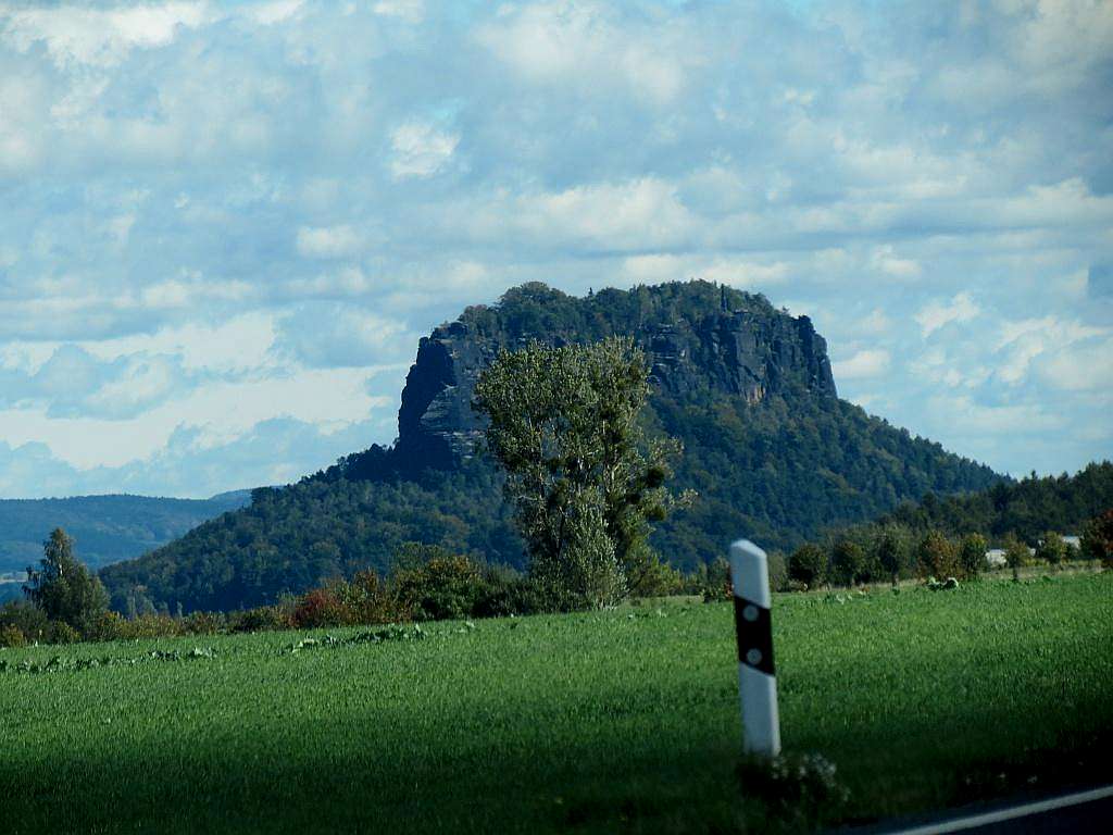 Lilienstein from car window