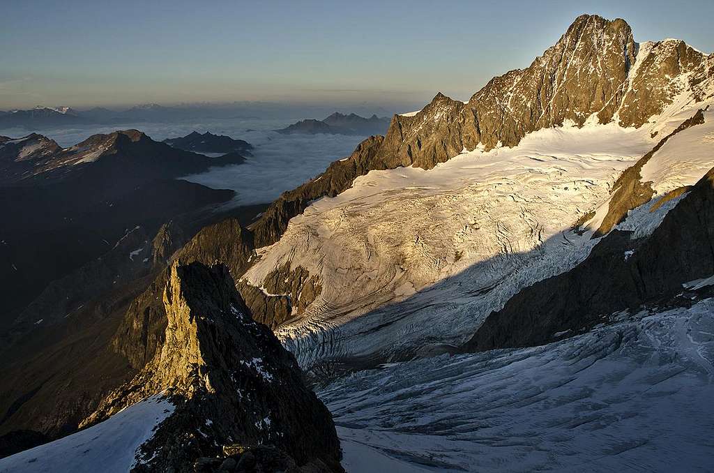 Aiguille des Glaciers (3816m) and Glacier de la Lex Blanche.