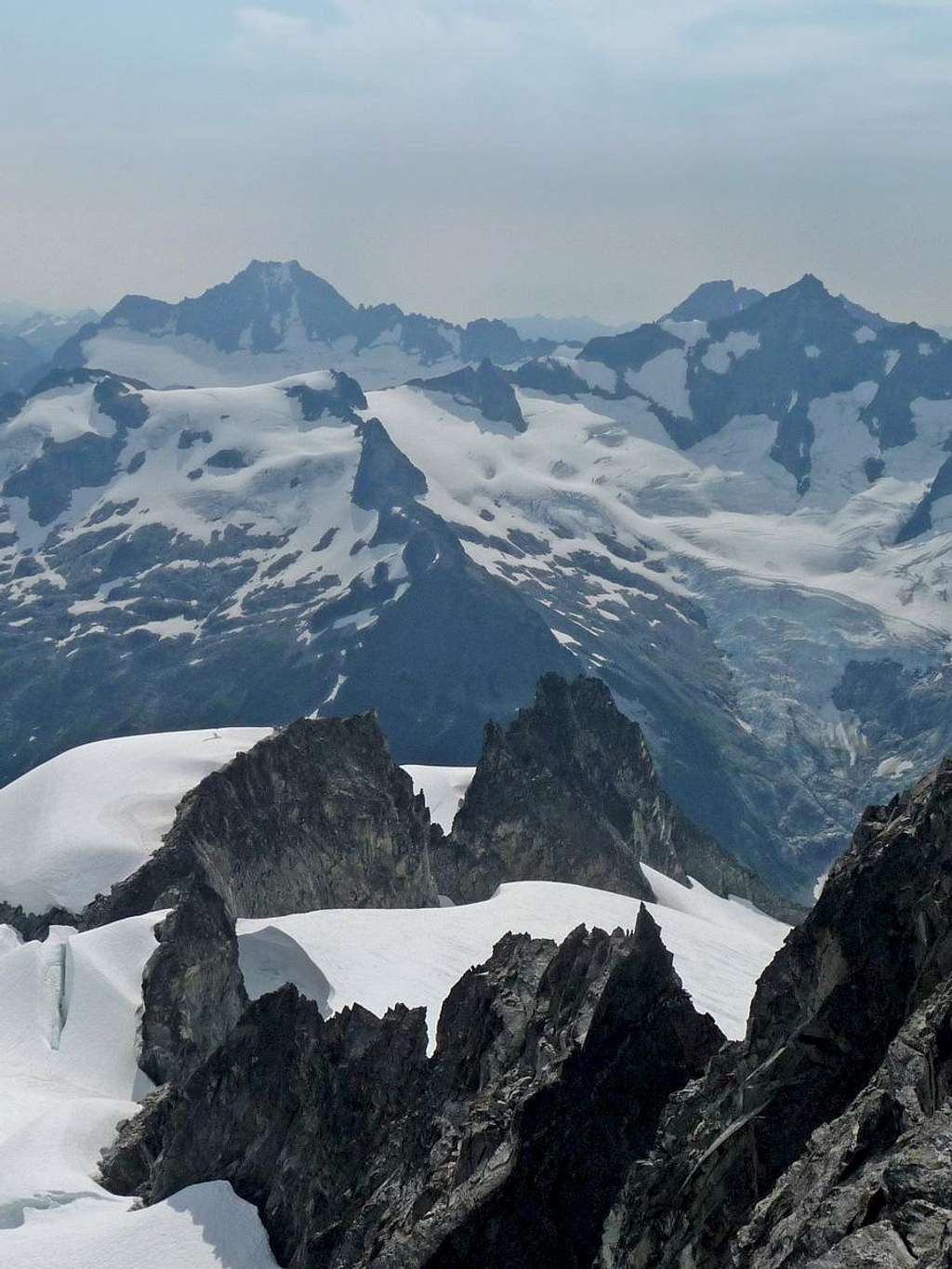 Klawatti's dicey looking East Ridge