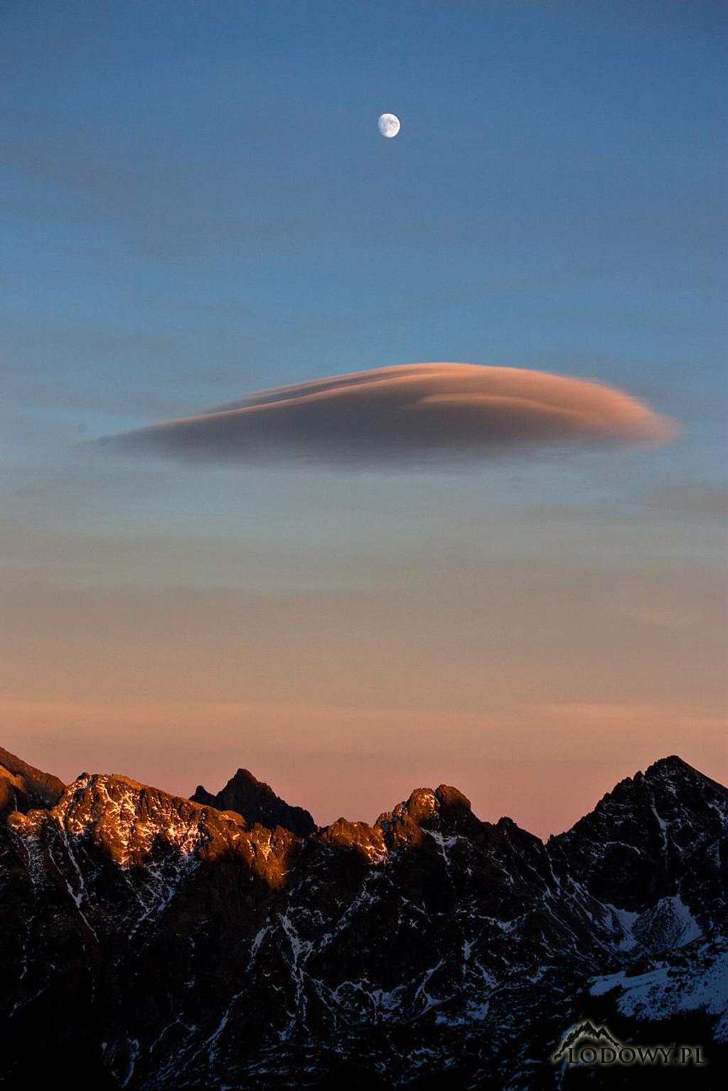 Moon & Flying Saucer over Tatras