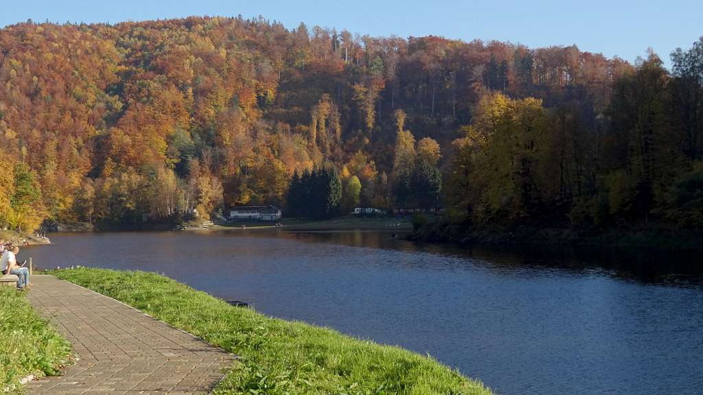 Bystrzyca reservoir from the 