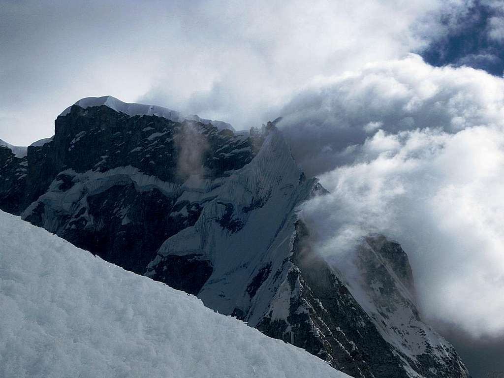 Huascarán Sur from Chopicalqui High Camp