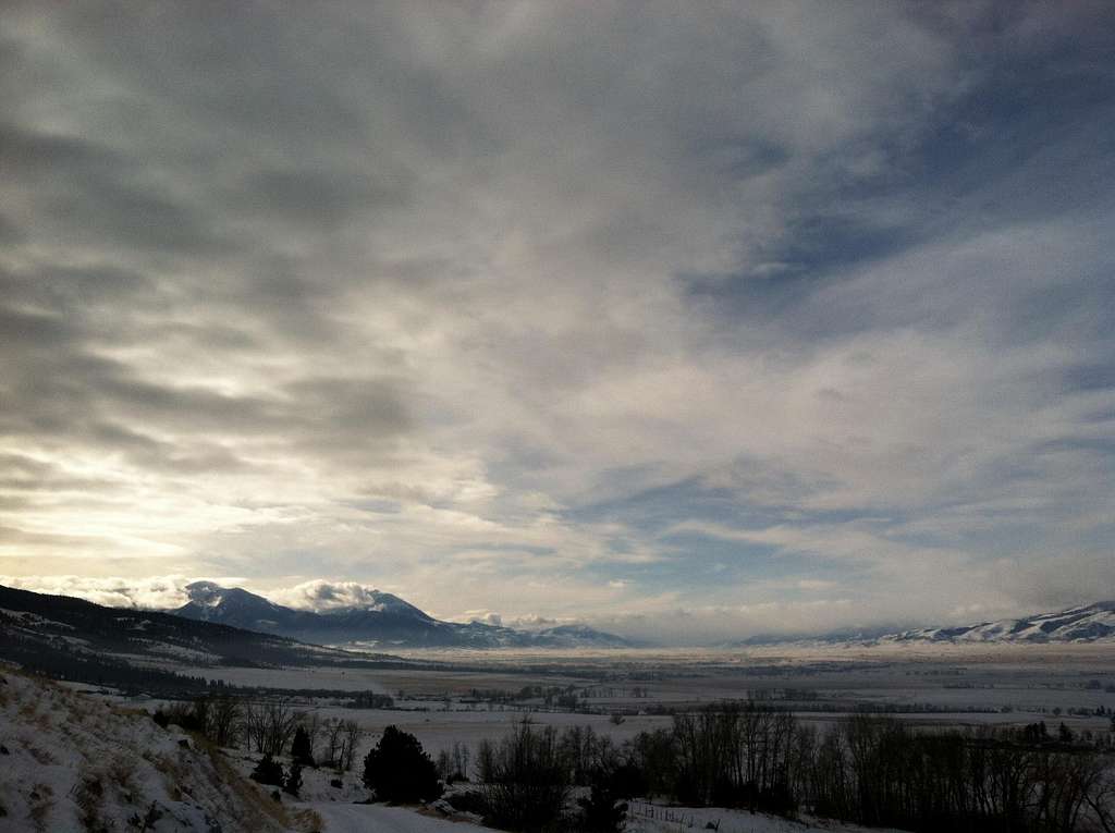 Emigrant Peak at dawn, Paradise Valley, Montana