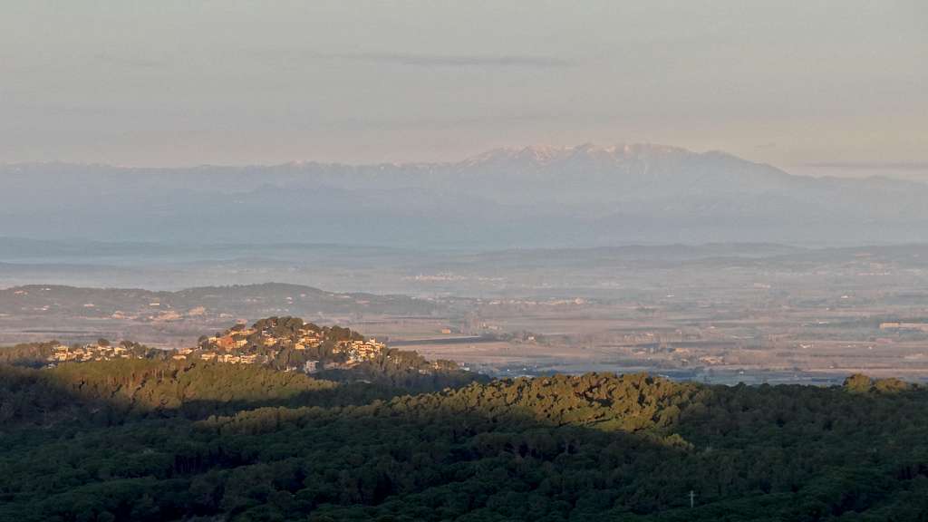 Canigou from the south, at dawn