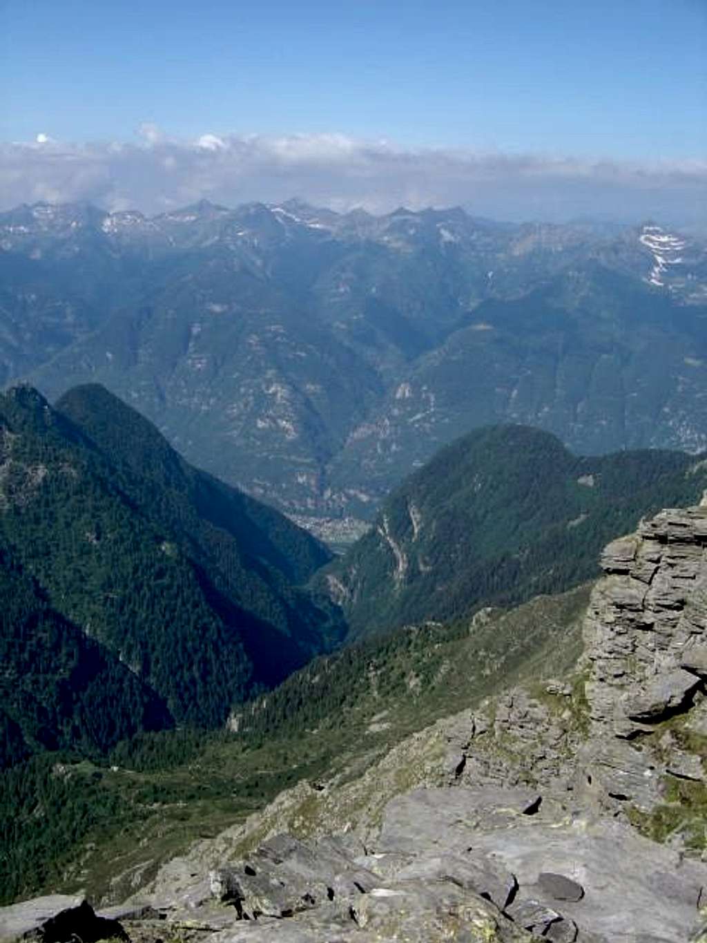 The long Val d'Osogna, seen...