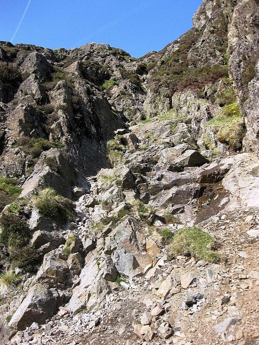 Scrambling section on the southern route to Yewbarrow