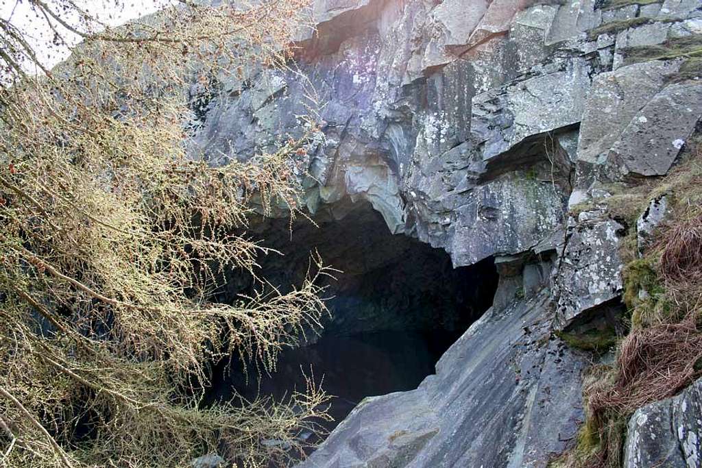 Loughrigg Cave