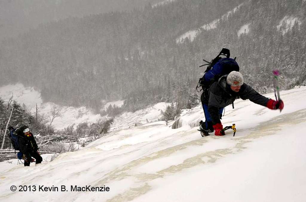 Headwall of Saddleback Slide