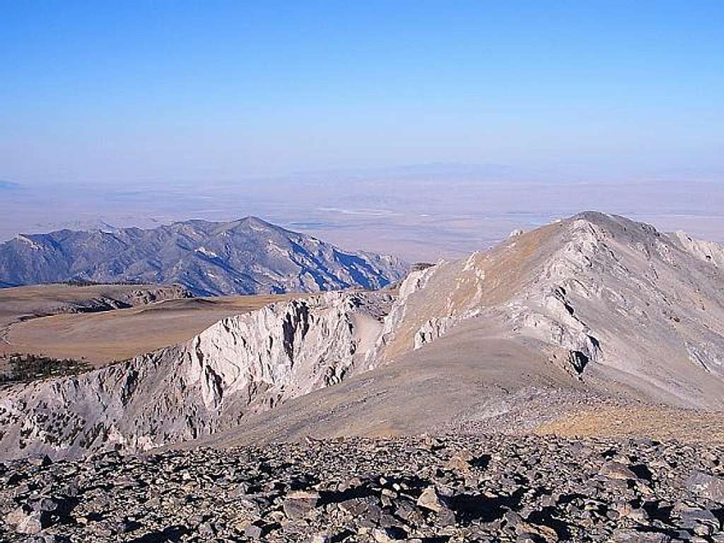 Summit View East