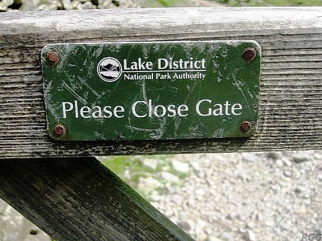A common sign along the lower trails in The Lake District