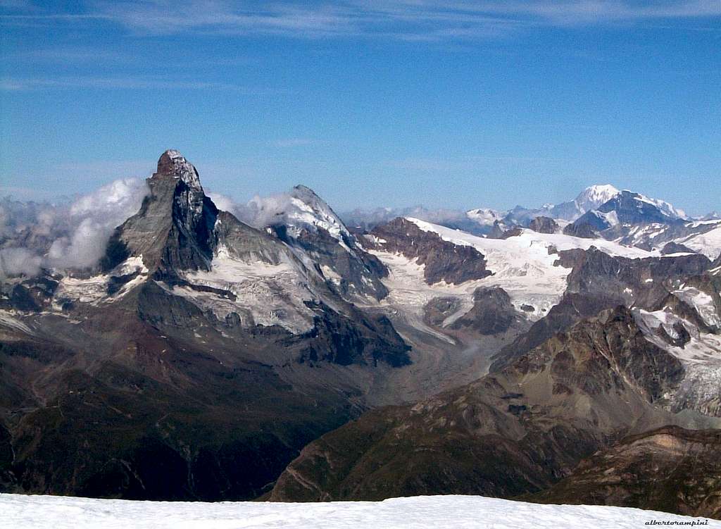 Cervino - Matterhorn classic view from N-E (Alphubel summit)