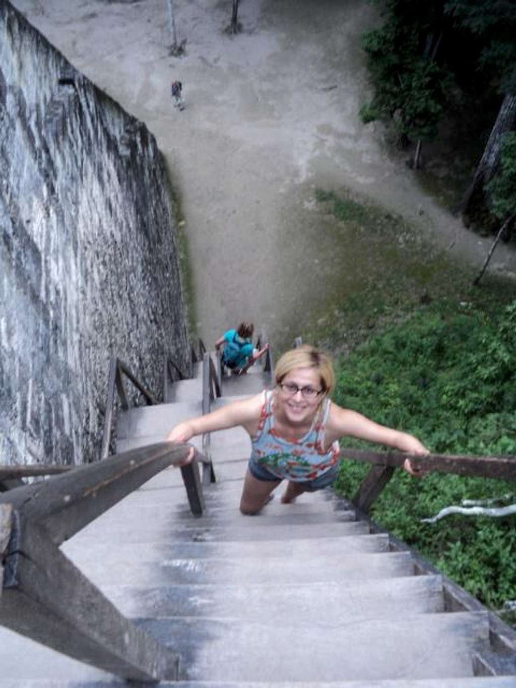 Tikal Guatemala, Temple V ladders