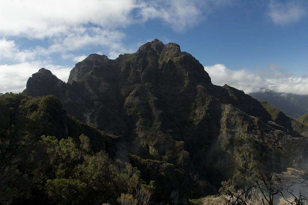 Pico Jorge and Pico Cascado