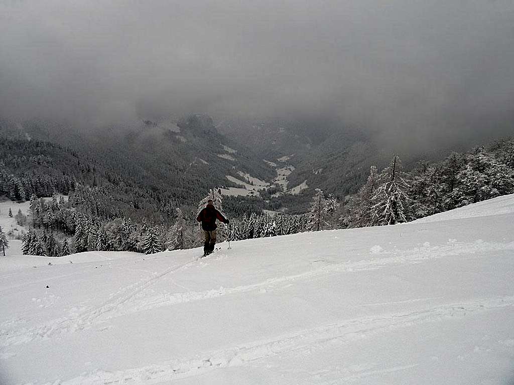 Skiing from Hoher Zinken