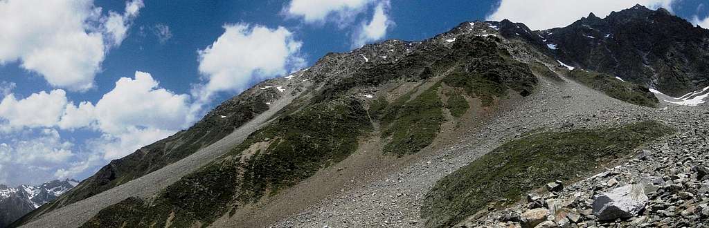 The Hohe Geige west ridge seen from the south, from the normal route