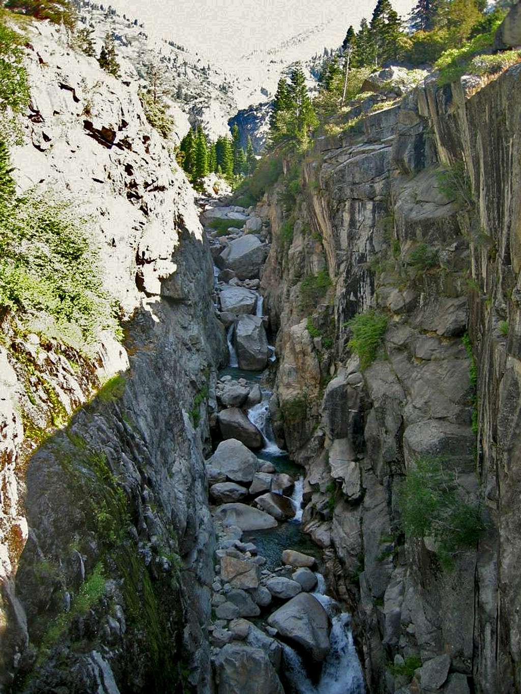 High Sierra Trail Hamilton Gorge looking upstream