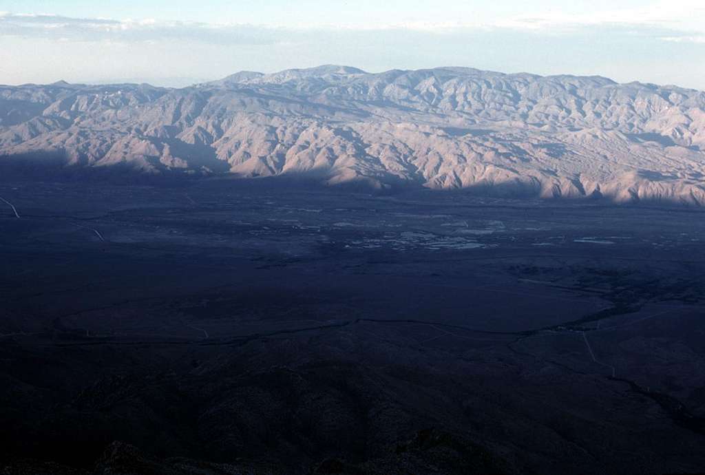 Owens Valley and Inyo Mountains from Kearsarge Peak