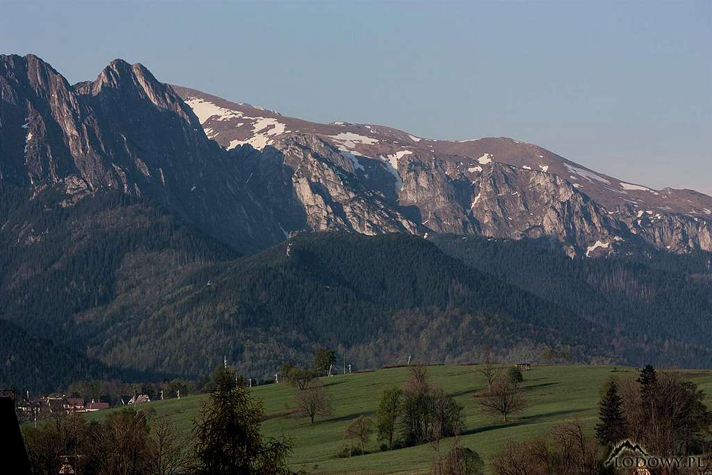 Giewont & Czerwone Wierchy ridge from Olcza