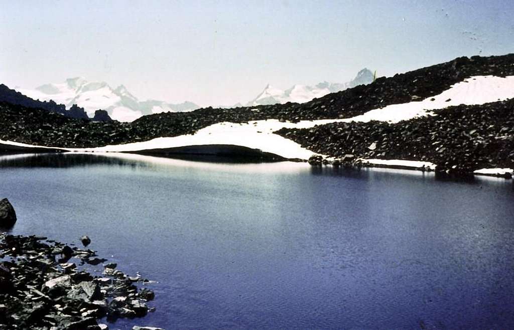 Curtain III Emilius' Frozen Lake & G. Paradise Group 1976