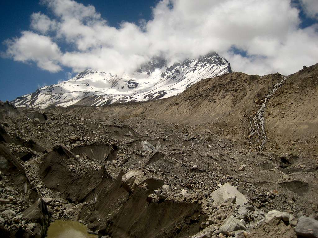 Bhagirathi Glacier and the way to Tapowan