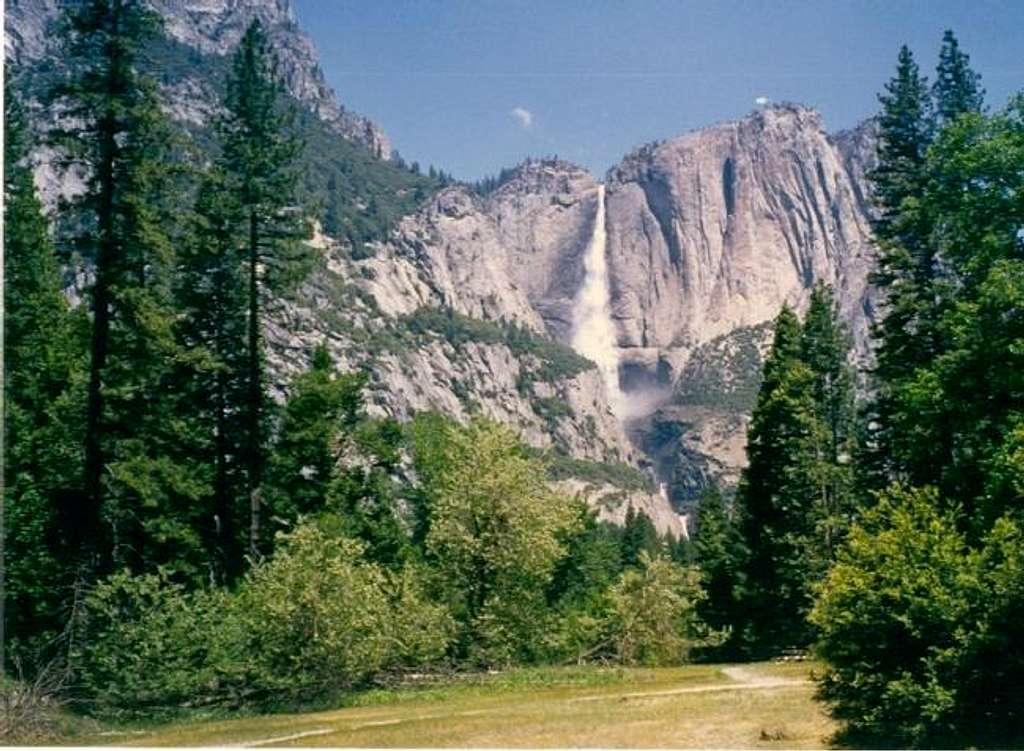 Yosemite Falls, June 1985...