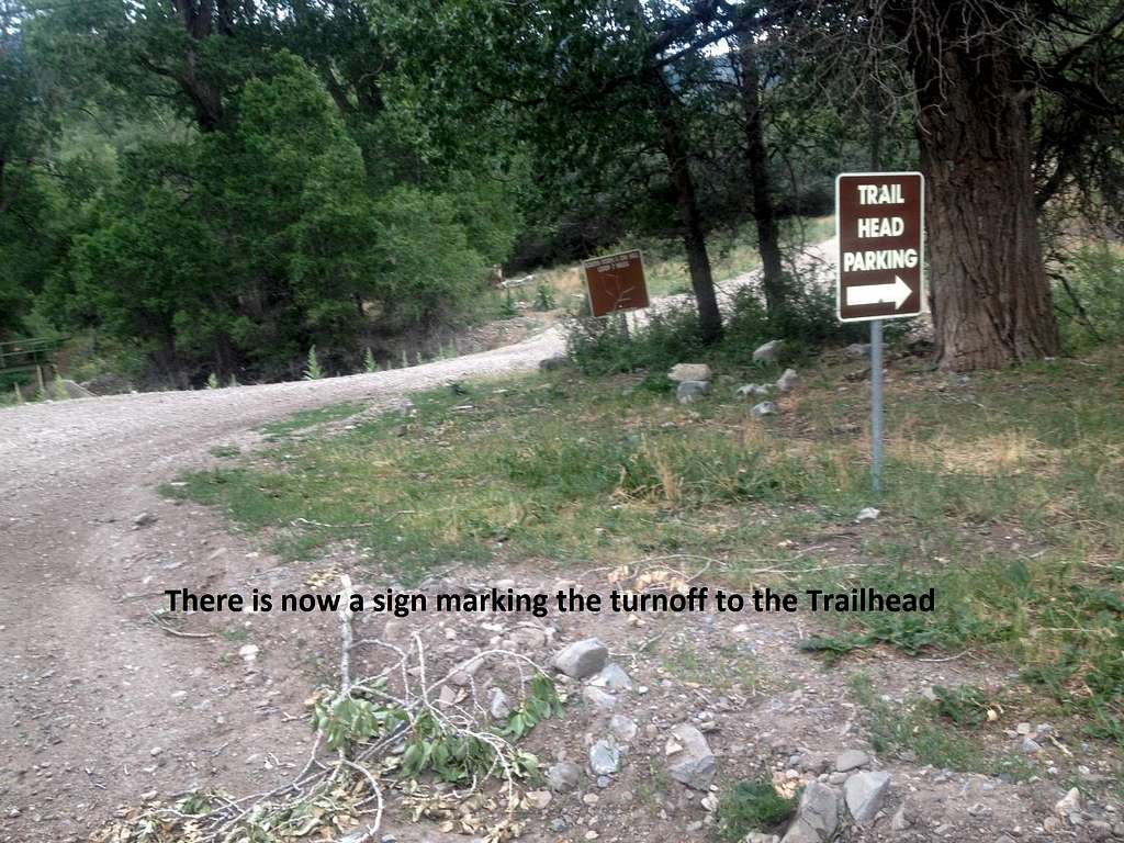 Turn off to South Fork Road (Trailhead)