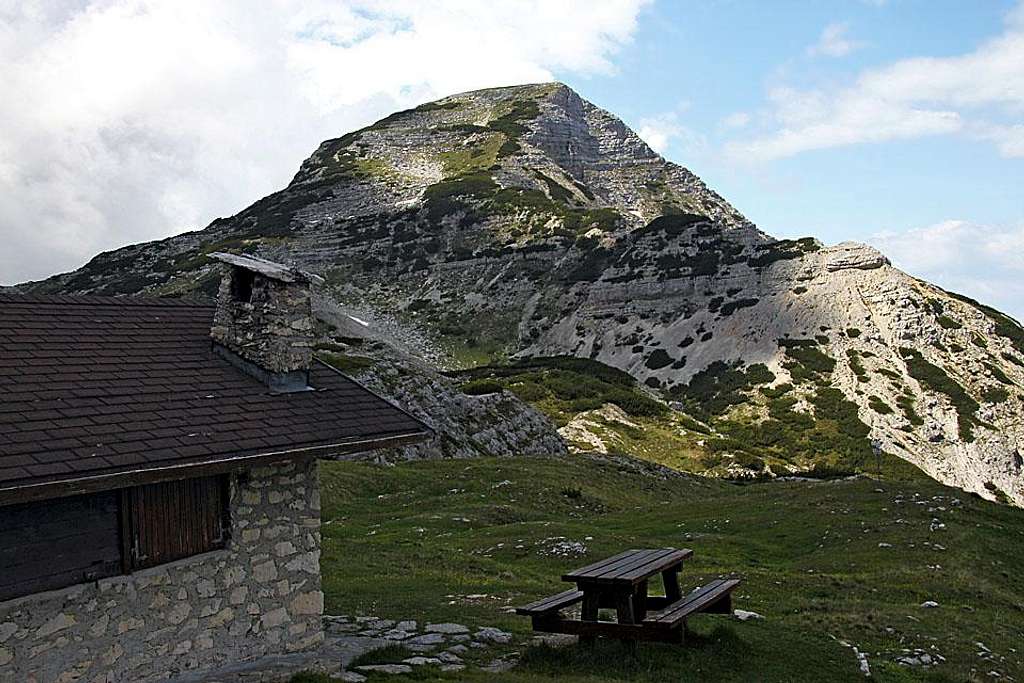 Cima Dodici from the east