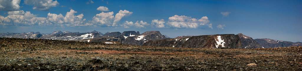 Spirit Mountain summit panorama