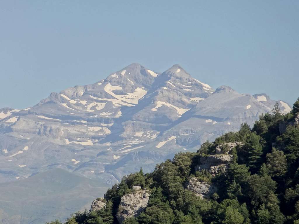 Monte Perdido from Os Pozos