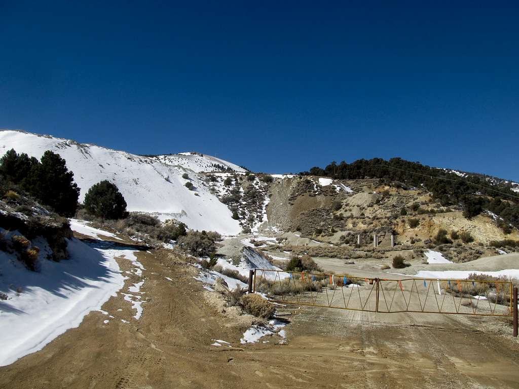 Start of hike from the mine