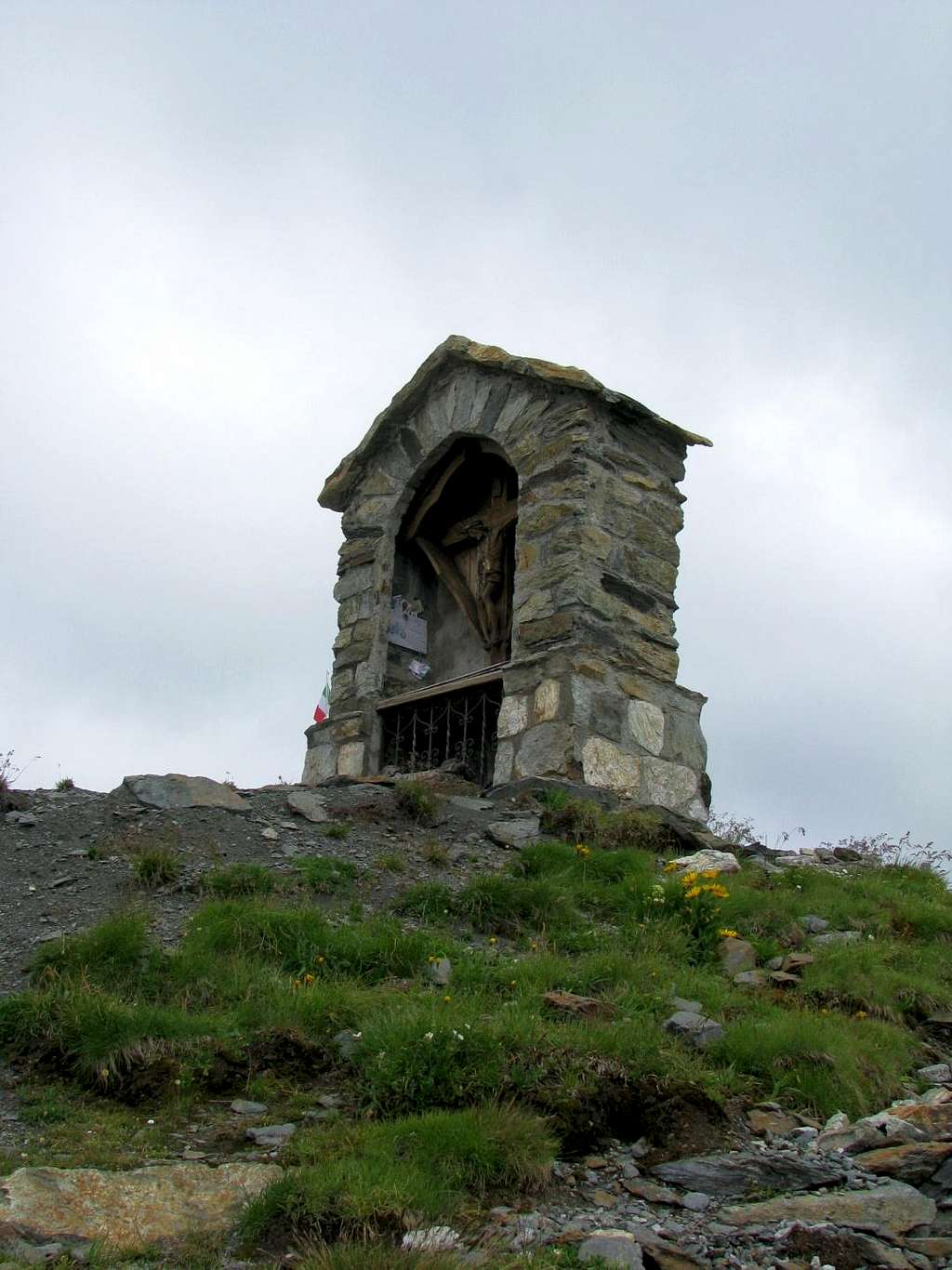 Near Garibaldi Hut