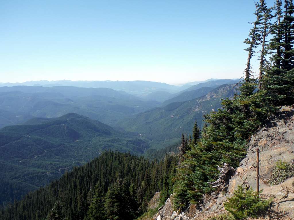 The view west from Pyramid Peak