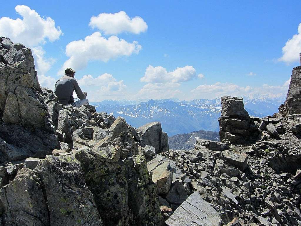 Hermann enjoying the view into Switzerland from the Hintere Jamspitze